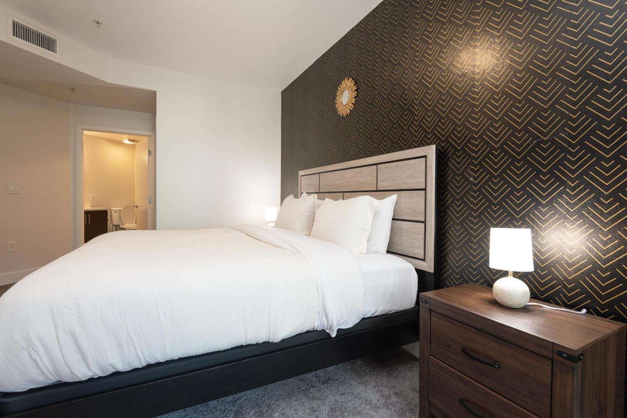 Two Bedroom By The Hollywood Walk Of Fame! Appartement